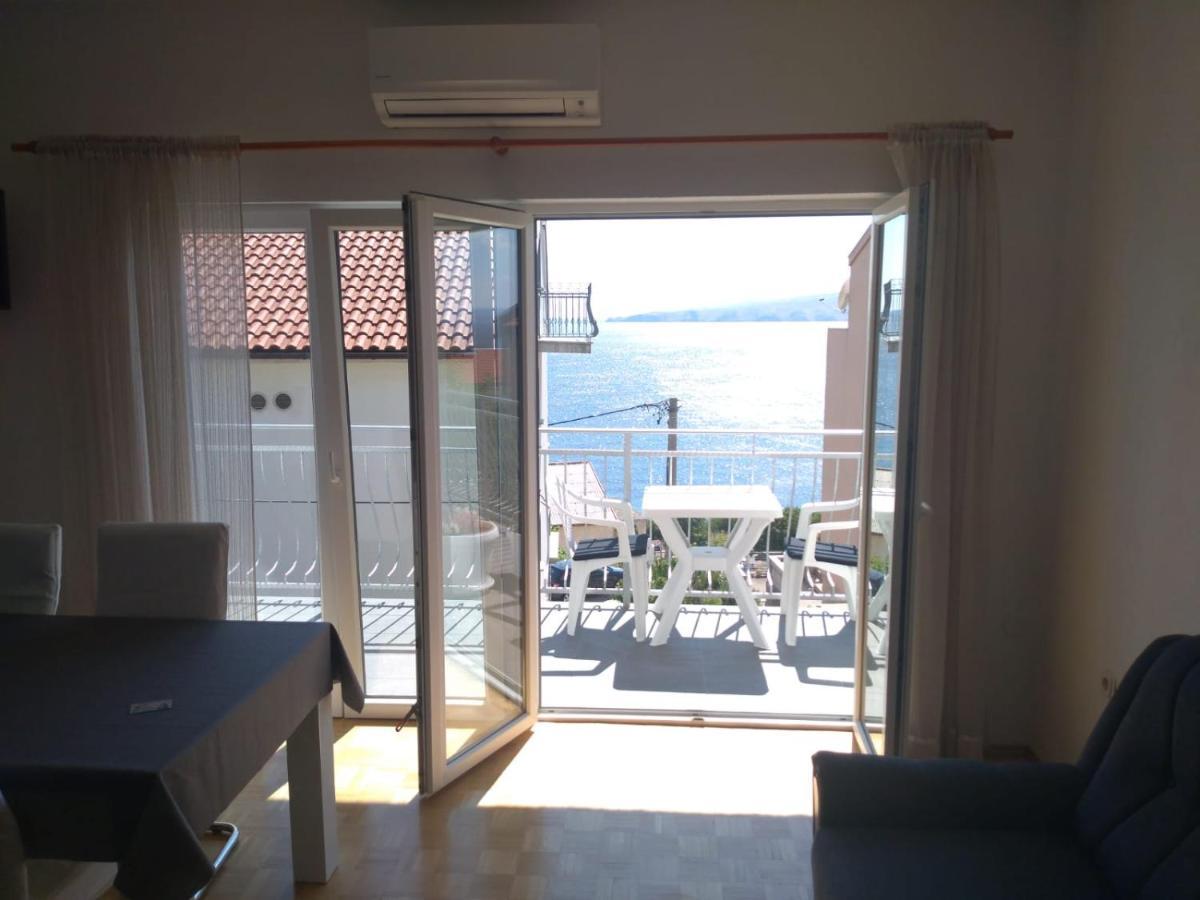 Sea Side App Apartment Vratarusa Exterior photo
